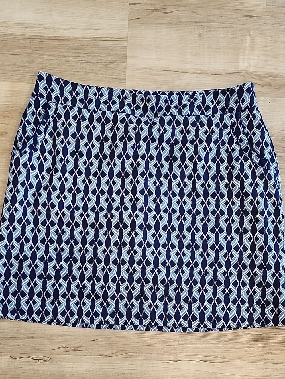 EP Navy & Light Blue Geometric Print Women's Golf Skort Large